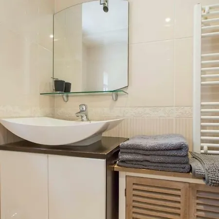 Luxurious Duplex - Of Montmartre Apartment Paris