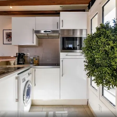 Luxurious Duplex - Of Montmartre