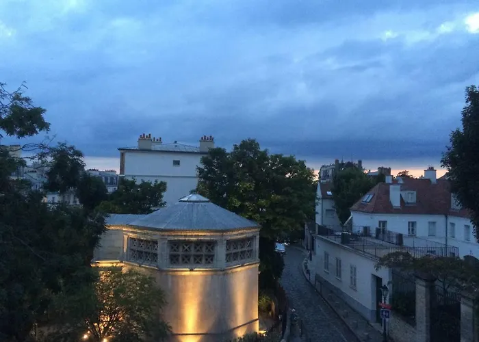 Luxurious Duplex - Of Montmartre Daire