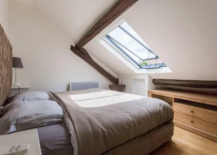 Daire Luxurious Duplex - Of Montmartre *