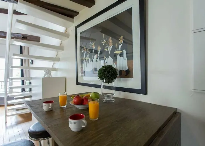 Luxurious Duplex - Of Montmartre Daire *